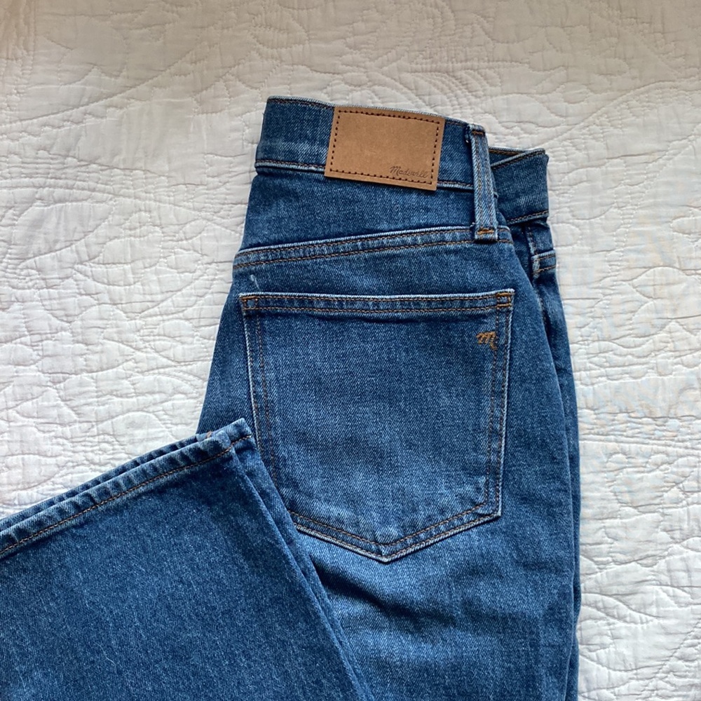 Madewell Perfect Vintage Straight Jean Size 26P